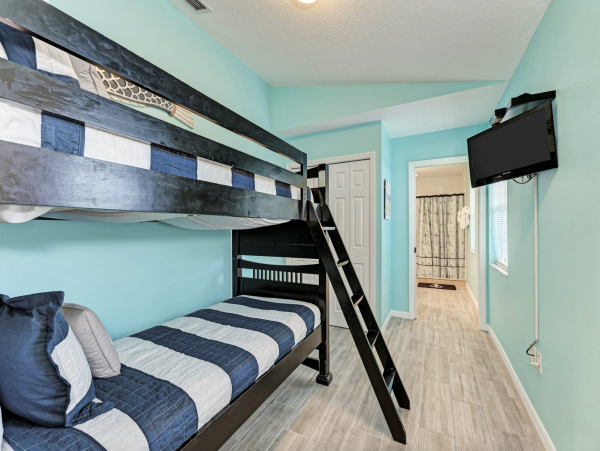 Three Bedroom Pool Duplex in Holmes Beach